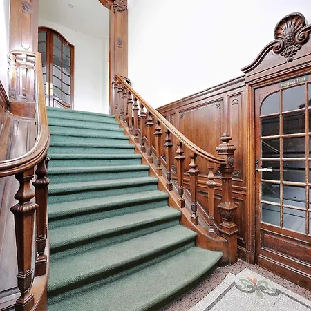 Superb 2p Ecole Militaire Eiffel Tower - Mobility Lease Holiday home Paris