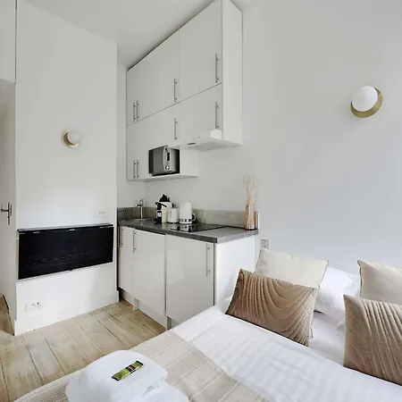 Superb 2p Ecole Militaire Eiffel Tower - Mobility Lease Holiday home *